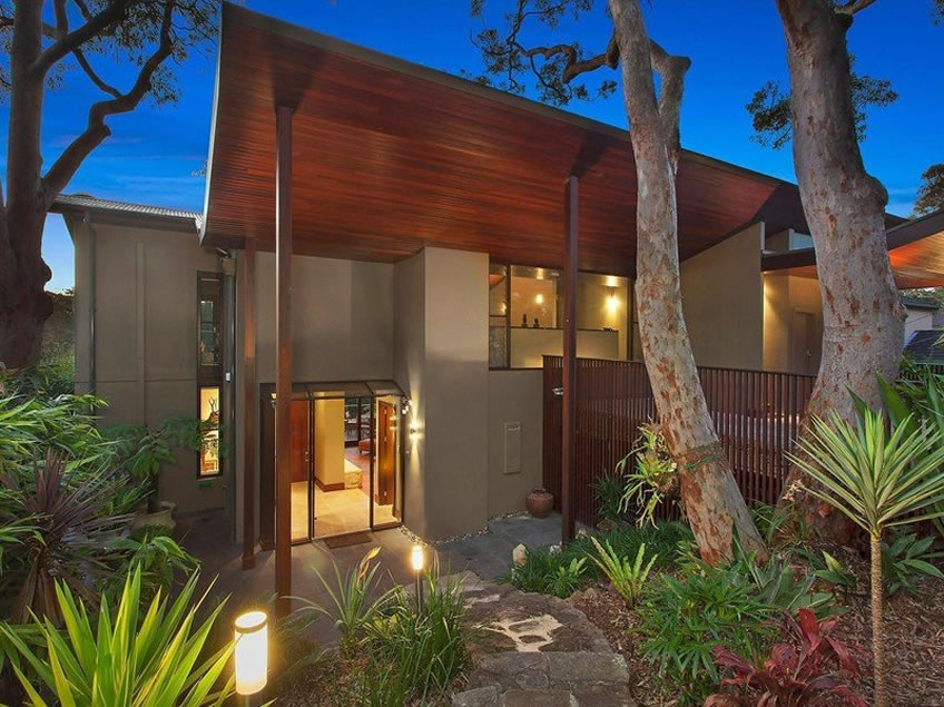 Auction Bidding in Longueville, Sydney - Main